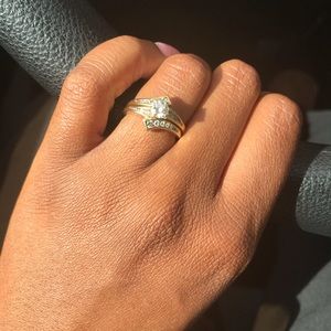 GORGEOUS 14k 1 CTW Wedding Set